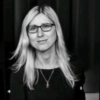 Romana Jelínková Email
