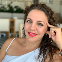 Ana Trelles Email