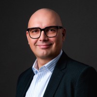 MacIej Zys Email