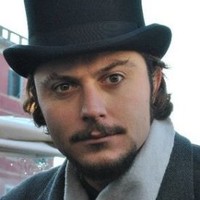 Roberto Pirelli Email