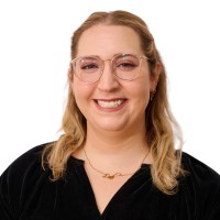 Leah McCasland Email & Phone Number