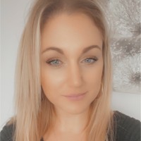 Tezlom® Employee Rebekah Lloyd's profile photo