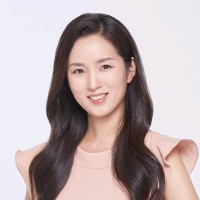 Olivia Oh Email & Phone Number