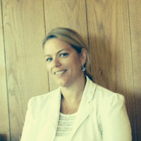 Suzanne Treloar Email