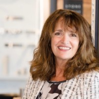 Ultra Design Center LLC Employee Bonnie Lyons's profile photo