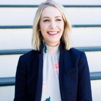 ICONIQ Capital Employee Sarah's profile photo