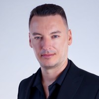 Hit Nails Employee Bruno Rosado's profile photo
