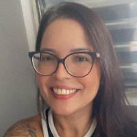 Priscila Fucile Email