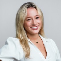 Charm.io Employee Mia Leonhardt's profile photo