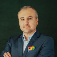Marcin Pasternak Email