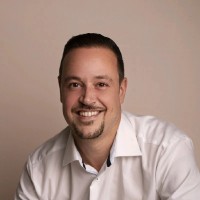 Angelo Erdelmann Email