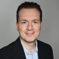 Daniel Rüegg Email
