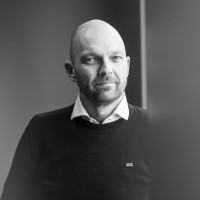 Thomas Iversen Email & Phone Number