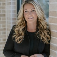 Lizard Thicket Employee Jessica Mucha's profile photo