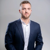 Tomáš Dvořák Email