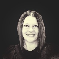 Angie Kinsey Email & Phone Number