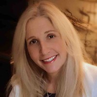 Suzanne Barr Email & Phone Number
