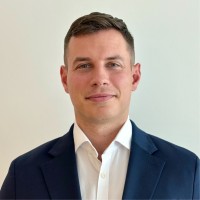 White & Case LLP Employee Peter Strom's profile photo
