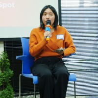 MiniMax Employee Sylvia Tong's profile photo