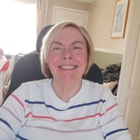 Lynn Farrant Email