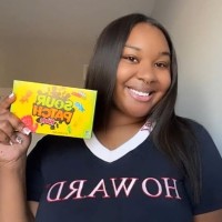 Simone Henry Email