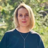 Alona Riahuzova Email & Phone Number