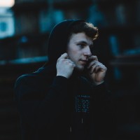 Max Peukert Email