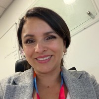 Vadinia Santibañez Email