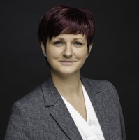 Jacqueline Hartmann Email