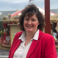 Gulliver's Theme Parks Employee Julie Dalton's profile photo