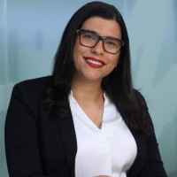 Aline Soares Email & Phone Number