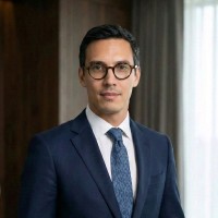 Nicolas van Email