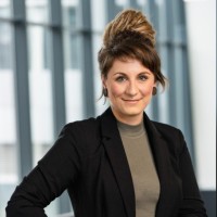 Laura Hermanik Email