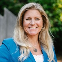 Dive Into Your Imagination Employee Annie Crawley's profile photo