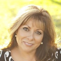 Coldwell Banker Vanguard Realty, Inc. Employee Tina Fader's profile photo