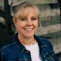 Michelle Neumann Email & Phone Number