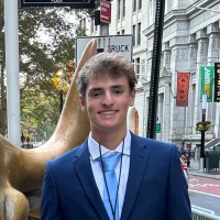 Peaks Financial Employee Joshua Smith's profile photo