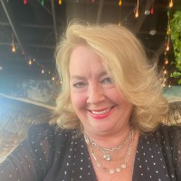 Cindy Poortinga Email & Phone Number