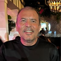 Smokey Bones Employee Douglas Medina's profile photo