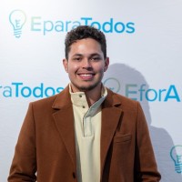 David Echavarria Toro Email & Phone Number