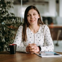 Tello Mobile Employee Larisa Ionescu's profile photo