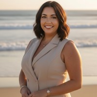 DJ & Lindsey Real Estate Employee Eliza May's profile photo