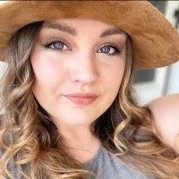Town & Country Industries Employee Alexis Headrick's profile photo