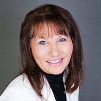 Petra Richardson Email & Phone Number
