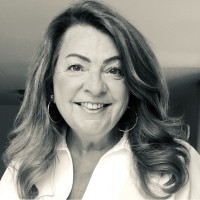 Sandra van Kampen Email & Phone Number