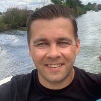 Tom Verbeke Email