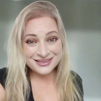 Rachael Sutton Email & Phone Number