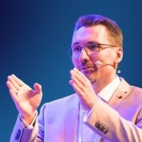 Valeri Siemens Email