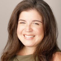 Kelly Szeli Email & Phone Number
