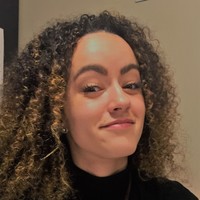 Célia Gastineau Email